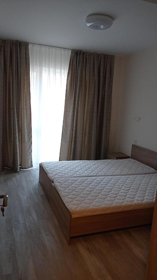 Апартамент За Гости Ниш 1 Veliko Tărnovo Exterior foto